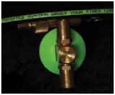 Most systems alert drivers and fleets to tire pressure-related problems, but the Meritor Tire Inflation System from Pressure Systems Inc. (PSI-MTIS) also inflates underinflated tires by tapping into the trailer air tank. To highlight the environmental benefits of its system, PSI-MTIS uses green parts throughout the system.