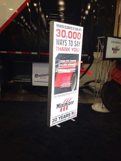 10608987_10202609421816981_220833294_n