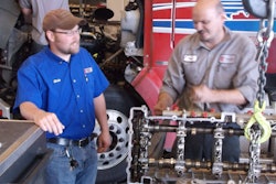 SUCCESSFUL DEALER 012