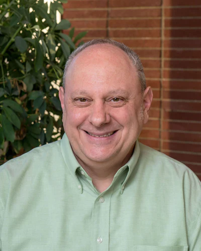 Gary Testa head shot