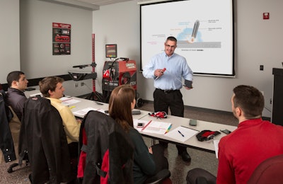 ULINC_ClassroomLecture_sm