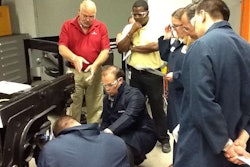 Several aftermarket suppliers, such as Meritor, operate teams of professional trainers that travel North America providing guidance for distributors, service providers and end users.