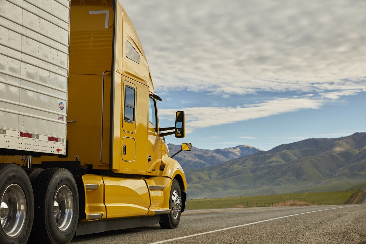 Bandag Launches Retread Initiative On 60th Anniversary Trucks, Parts