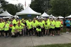 people at the Winship Win the Fight 5K Run/Walk