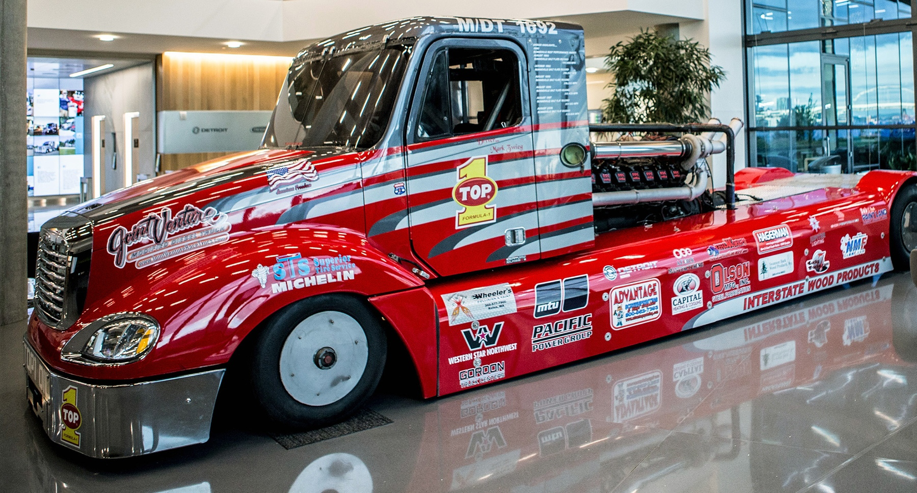 Photo by David Blair (Blairphotog.com)