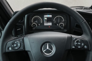 Mercedes Dashboard