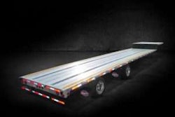Utility Trailer Manufacturing Company 4000AE Drop Deck flatbed trailer