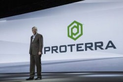 Martin Daum, head of Daimler Trucks & Buses, announces an investment in Proterra, a California-based maker of zero-emissions buses.