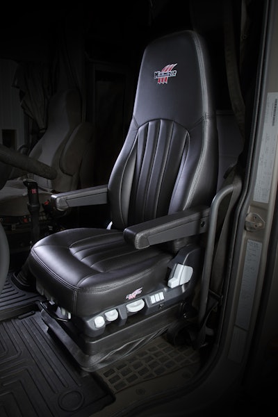 Minimizer Charity Seat
