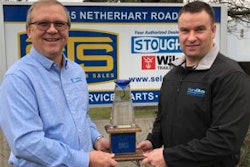 Stoughton Sales Director Bill Hasz (left) and Select Trailer Sales President Jamie Ferguson
