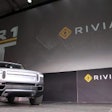 Rivian R1 T 300x200