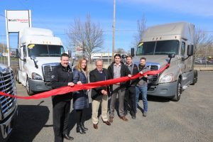 SelectTrucks Portland Opens New Location