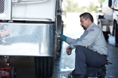 Bridgestone offers key tire safety tips