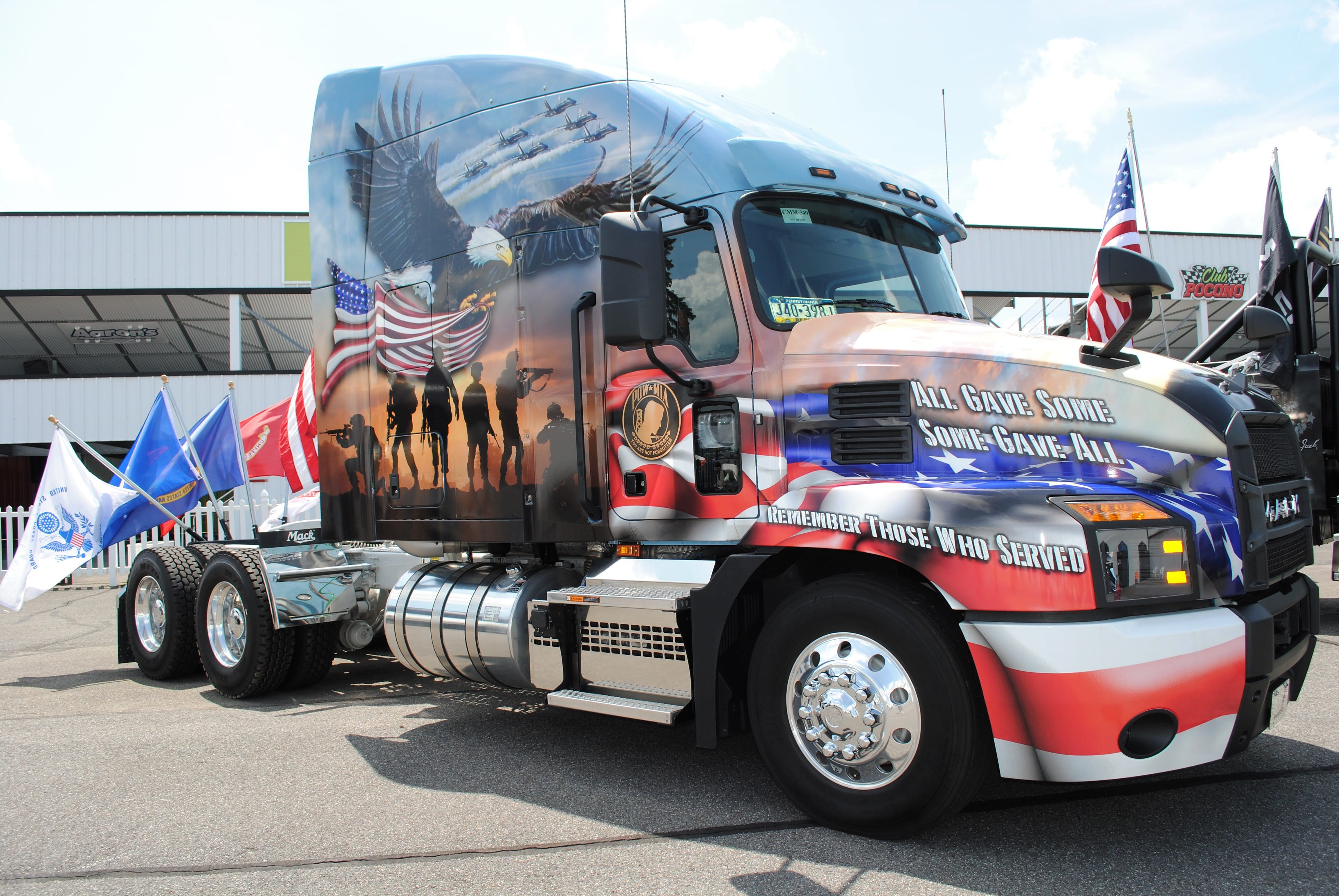 Mack-ride-for-freedom-min