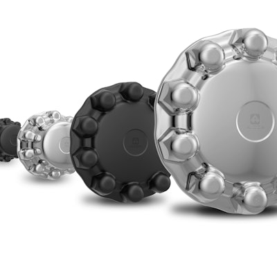 Alcoa Wheels' One-Piece Hub Cover with Secure Fit Retention