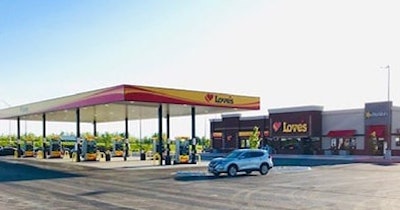 rochelle-illinois-loves-truck-stop-min