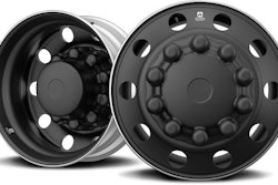 Kenworth-Alcoa-wheels-min