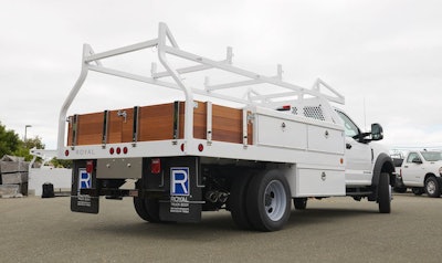 Royal-Truck-Body-truck-min