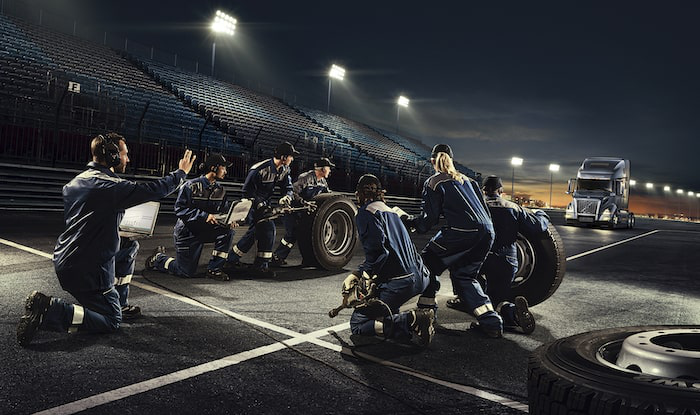 VNL 760 Racetrack copy-min