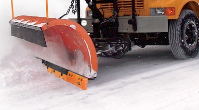 Razor XL carbide insert snowplow cutting edge system