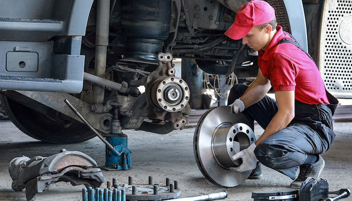 brake replacement-min