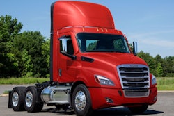 Light-Powertrain-Cascadia-horiz-min