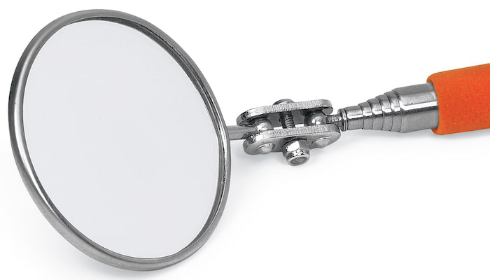 Snap-on-telescoping-mirror-700&times;400-min