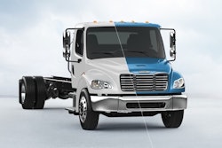 Freightliner M2 106-min