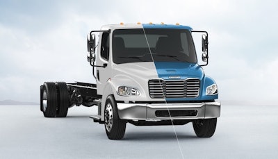 Freightliner M2 106-min