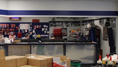 Royal-Truck-counter-700×400-min