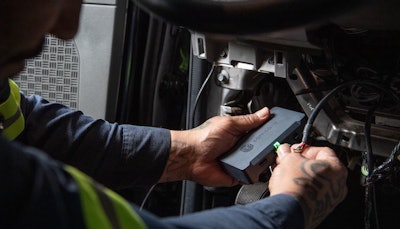 Fontaine Modification, Samsara installation partnership