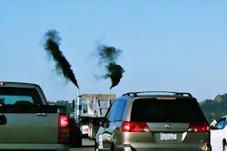 Smoke exhaust truck-min