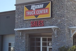 Rush-Truck-Centers-San-Antonio-Front-700×400-min