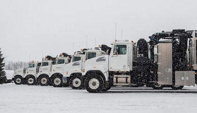 03.20.Western Star trucks on lot in row-min