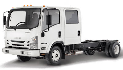 Isuzu NRR crew cab gasoline truck
