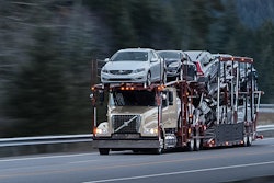 Volvo-Auto-Hauler-min