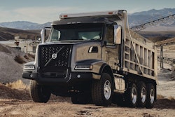 Volvo-VHD-in-dump-application-min