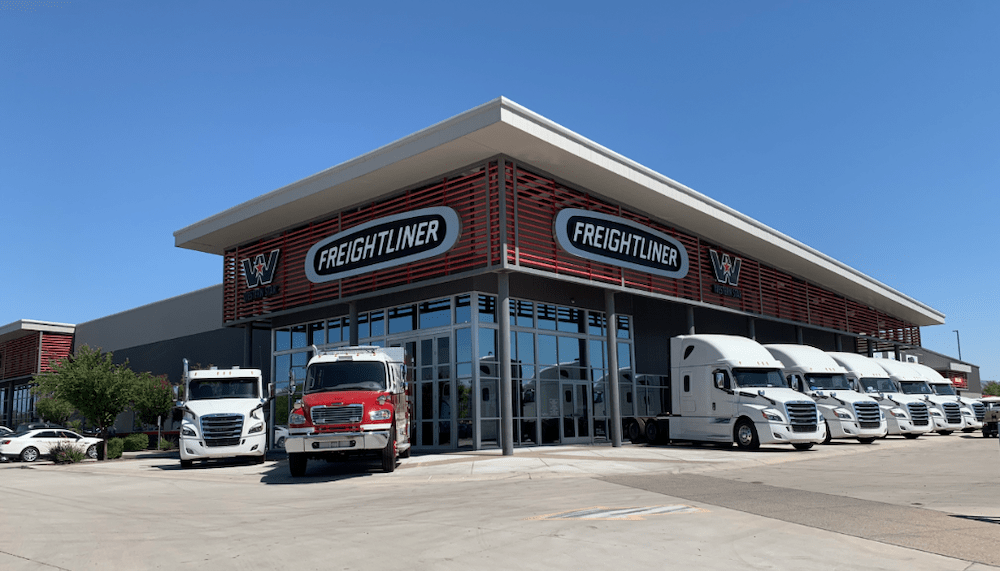 06.20.SelecTrucks Velocity used trucks-min