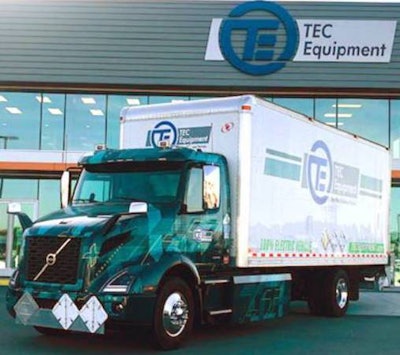 Volvo Trucks Announced It Has Delivered Its First All Electric Volvo Vnr Model To Tec Equipment