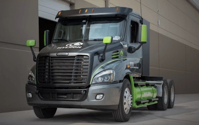 Hyliion Class 8 carbon-negative truck