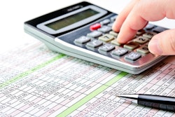 Stock-image-calculator-spreadsheet-min