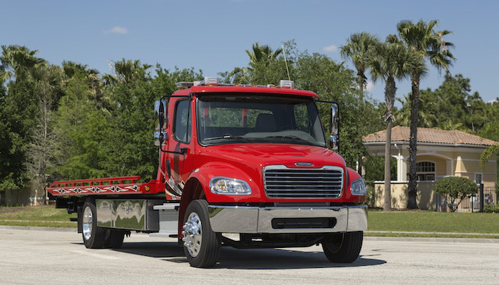 Freightliner M2 106-min