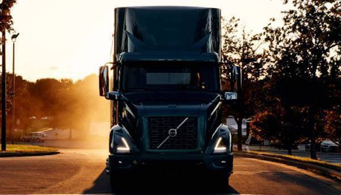 Volvo-VNR-electric-truck-min