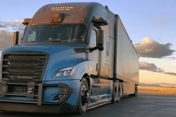 freightliner-Gen2-autonomous-700×400-min