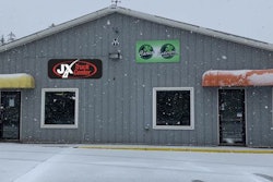 JX Truck Center Marquette-min