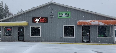 JX Truck Center Marquette