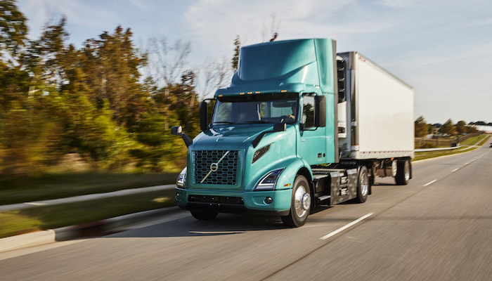 Volvo VNR electric truck 1-min