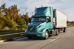 Volvo VNR electric truck 1-min