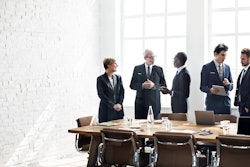 Shutterstock Execs Around Table
