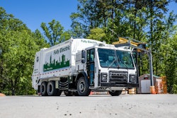 210324 Mack Lr Electric